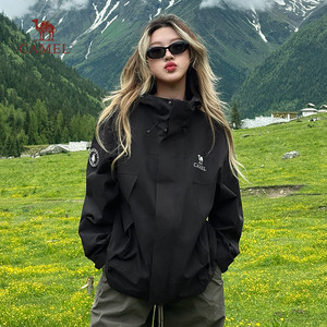 骆驼蛟龙冲锋衣女装2025春秋新款防水防风外套户外夹克情侣登山服