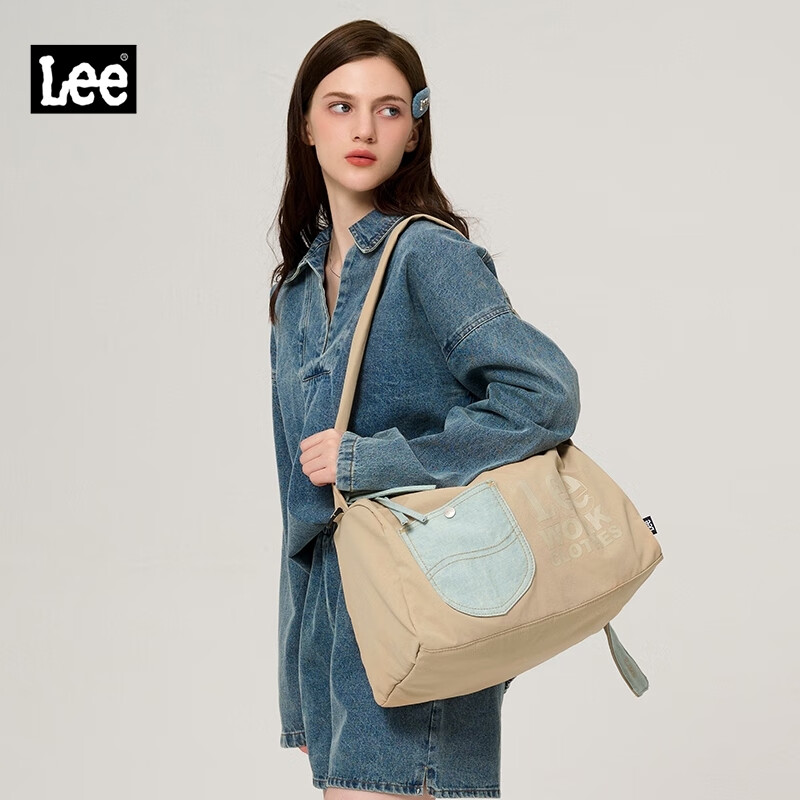 LEE新款潮流斜挎吐司包复古单肩包 145元