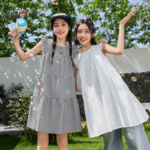 三福连衣裙女2025新款夏季甜美飞飞袖娃娃裙宽松短裙子女装499690