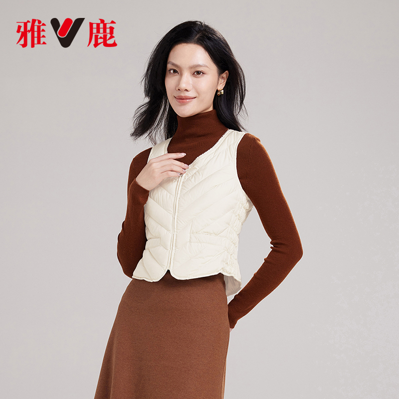 雅鹿轻薄羽绒马甲女2025年秋冬羽绒内胆短款贴身大衣修身百搭背心 59元