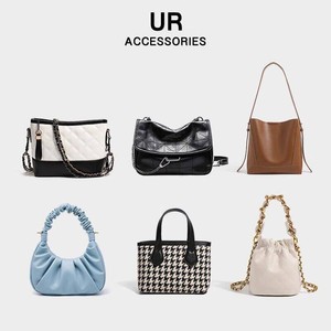 UR水桶包质感百搭单肩流浪包包2025新款大容量时尚斜挎包秋冬女包