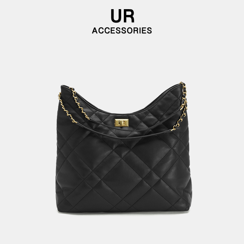 UR秋季女包日韩风包包2025新款都市风单肩斜挎包车缝线百搭hobo包 98元