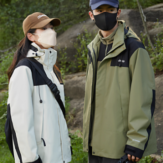 Jeep吉普外套秋冬男女冲锋防泼水登山外套2025三合一运动上衣夹克 79.9元