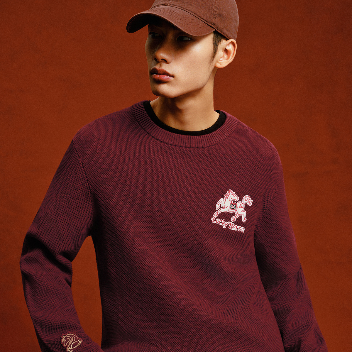 【马年新年款】杰克琼斯男装红色含棉毛衣合体刺绣本命年针织衫 273元