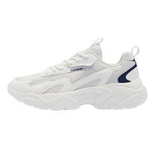 乔丹皮面防水休闲鞋男鞋2025冬季轻便老爹鞋增高厚底革面运动鞋子