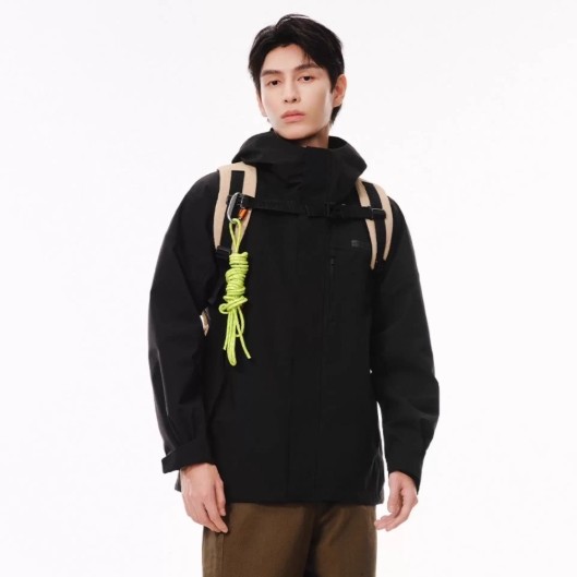 网易严选三合一冲锋衣男防水硬壳薄羽绒内胆徒步摇粒绒内胆外套女 269元