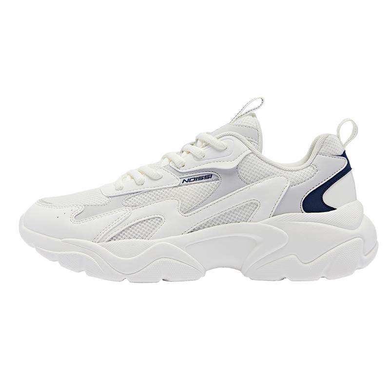 乔丹皮面防水休闲鞋男鞋2026春季轻便老爹鞋增高厚底网面运动鞋子 139元