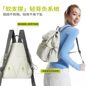 半练轻量双肩包女轻便户外徒步旅行包防水电脑运动可扩容小背包