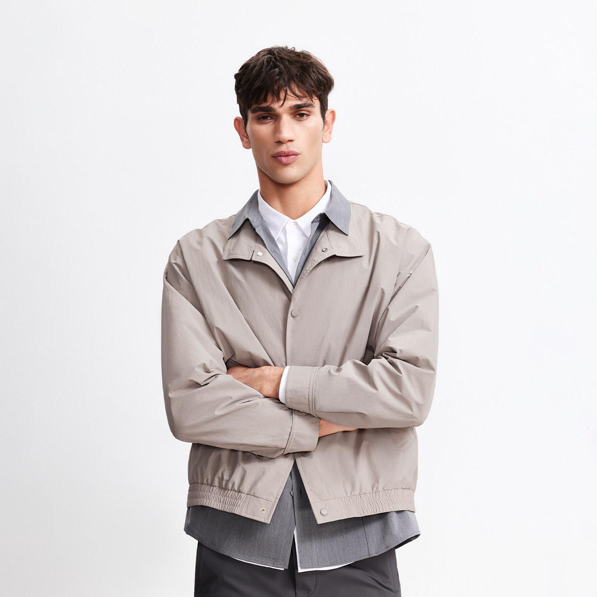 【哈灵顿夹克】杰克琼斯男士外套26年春新款超轻尼龙翻领上衣男装 422元