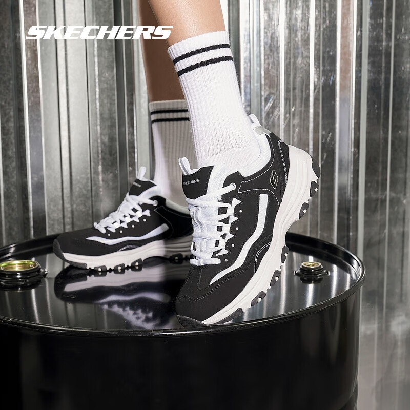 斯凯奇（Skechers）奥利奥熊猫鞋老爹鞋 253元