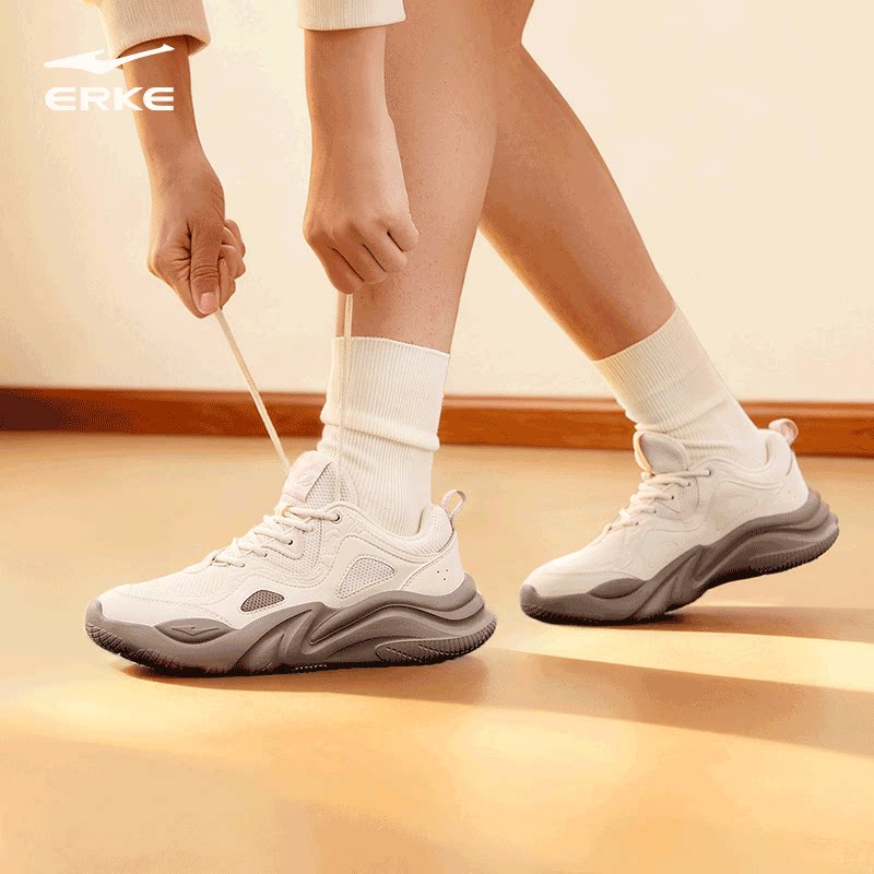 鸿星尔克运动鞋夏季新款休闲鞋透气鞋子通勤女鞋减震鞋子轻便跑鞋 139.12元