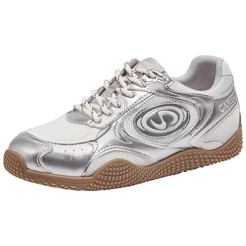 骆驼月牙德训鞋女鞋2026春季新款运动鞋女红色板鞋复古休闲芭蕾鞋 269元