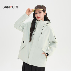 三福户外工装风外套女2026新款春季宽松连帽多巴胺上衣女装521212