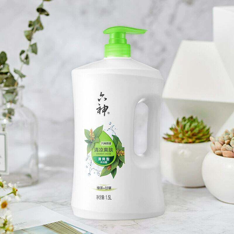 六神植萃清爽型绿茶+甘草沐浴露1.5kg持久留香家庭装沐浴乳 38.9元